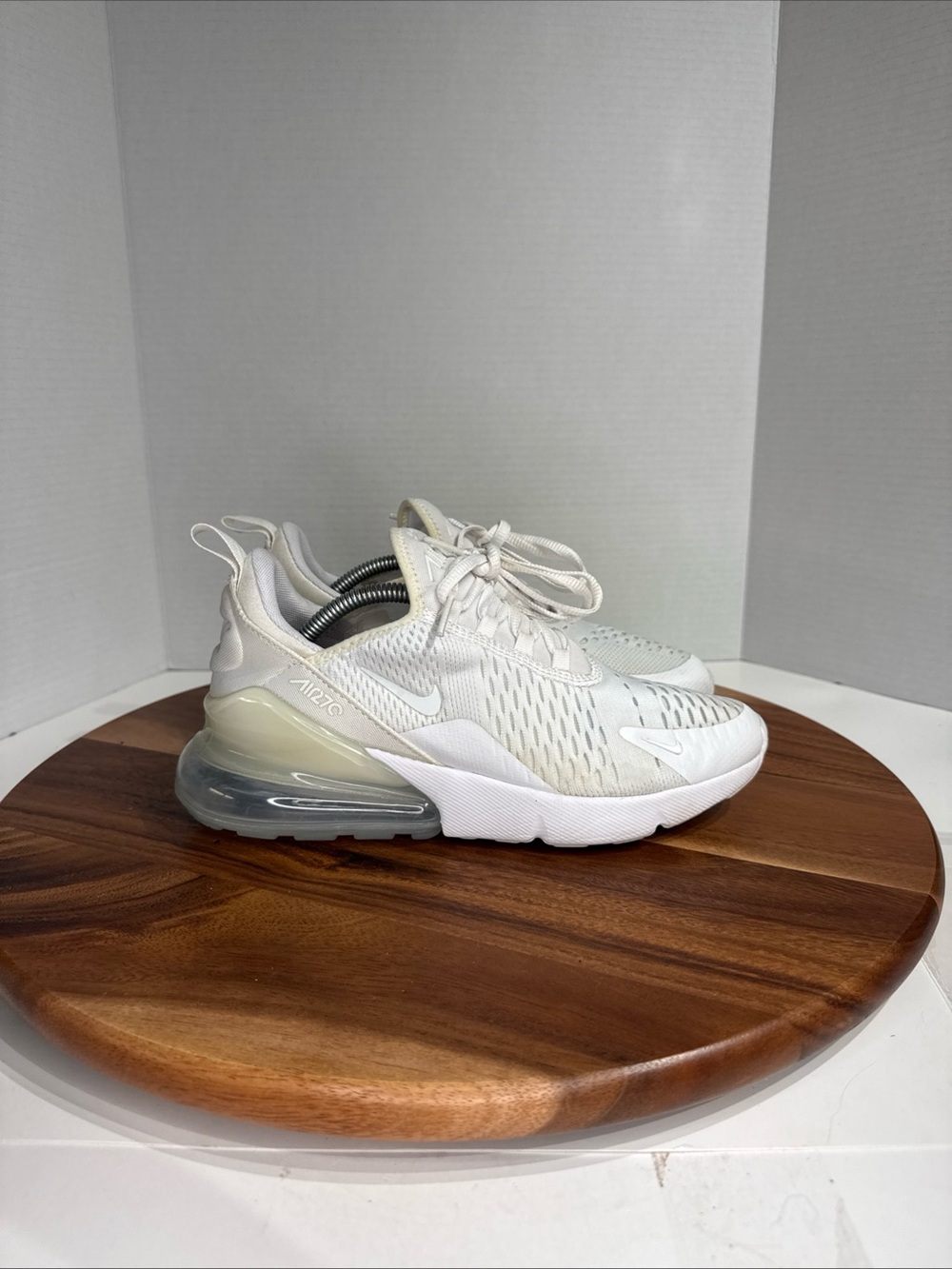 Nike Air Max 270 Triple White  943345-103 Youth Size 6Y